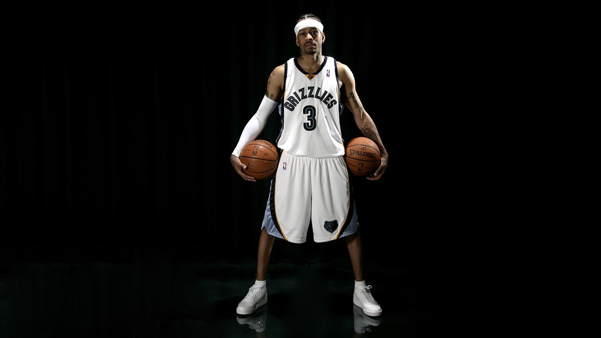 海南海口城市夜跑节 灯光秀与音乐节融为一体